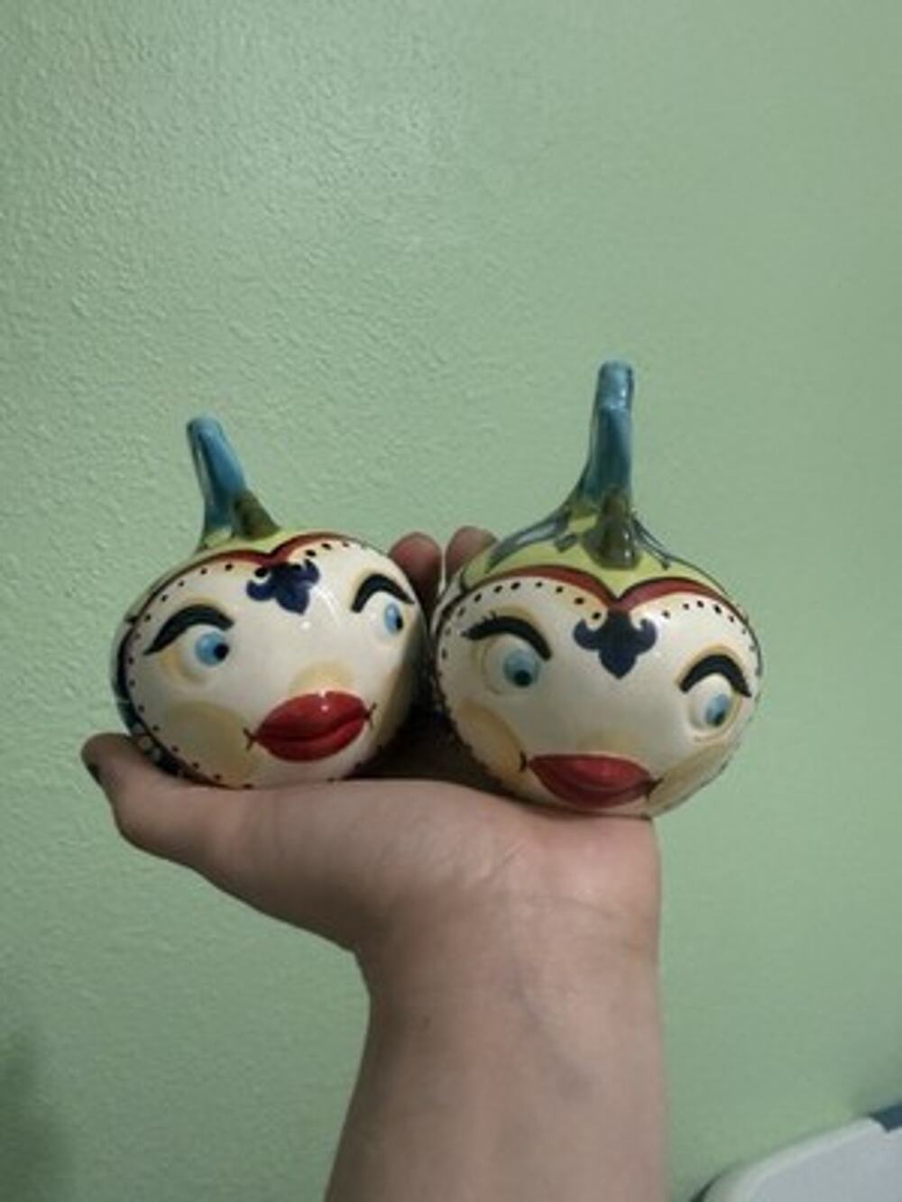 Handpainted Pair Of Colorful Ceramic Fish Salt & Pepper Shakers.